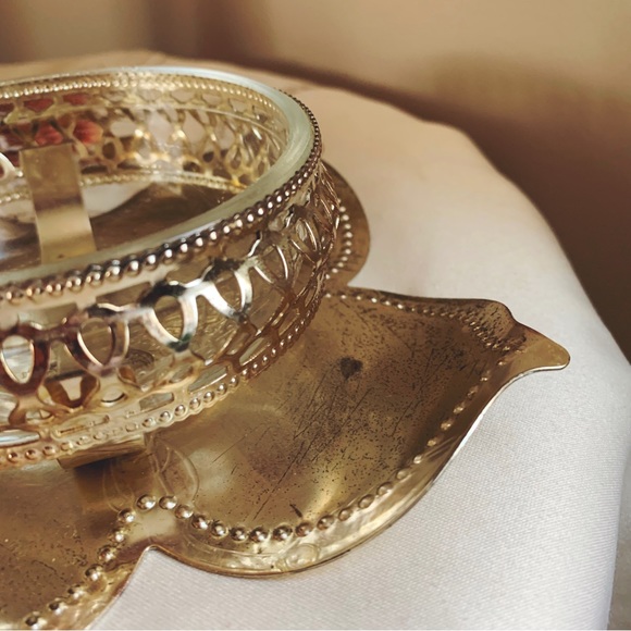 Vintage Raimond Crystal Bowl Candy Dish with Attached Silver Plate Lily Pad 4" - Picture 2 of 6